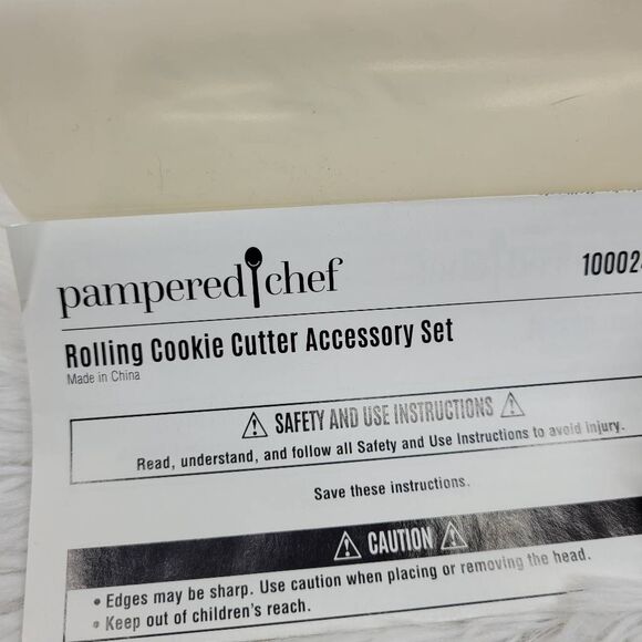 Pampered Chef Rolling Cookie Cutter Accessory Set #100024 - Picture 6 of 6
